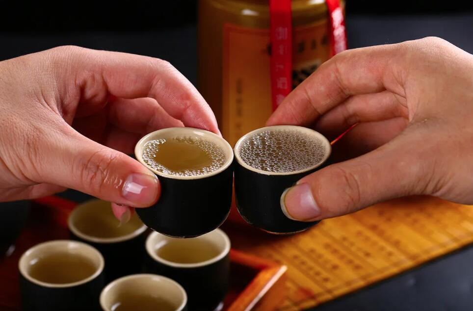 酒品牌vi設(shè)計(jì)多少錢(qián)？